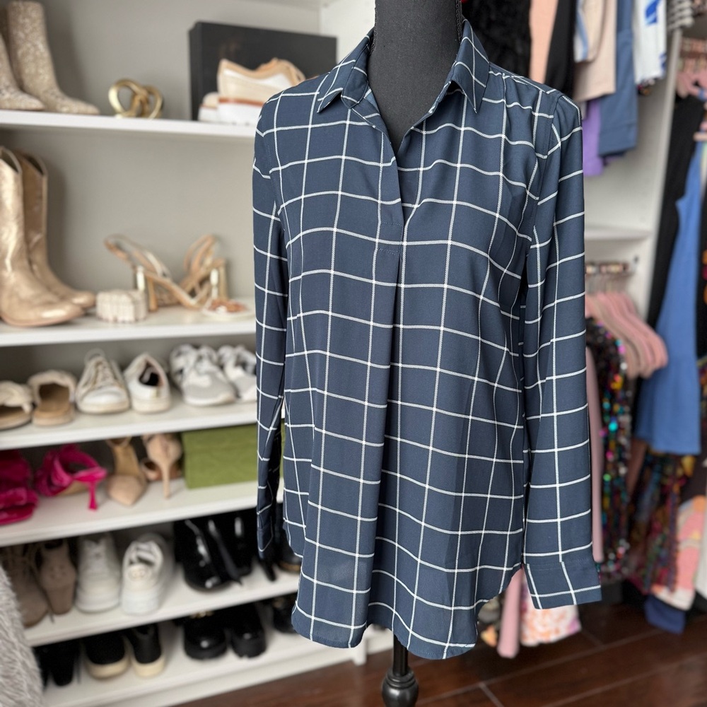 NWT XS Banana Republic Boyfriend Fit Navy Blouse